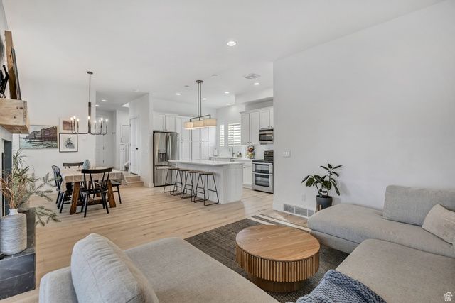 5116 W DOCK ST, South Jordan, UT 84009