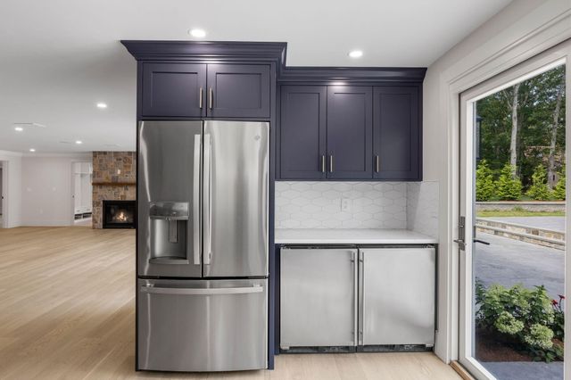 26 Wheeler Road, Mashpee, MA 02649