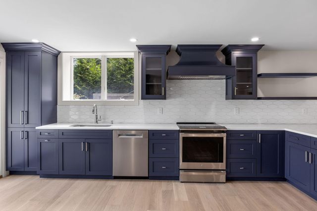 26 Wheeler Road, Mashpee, MA 02649