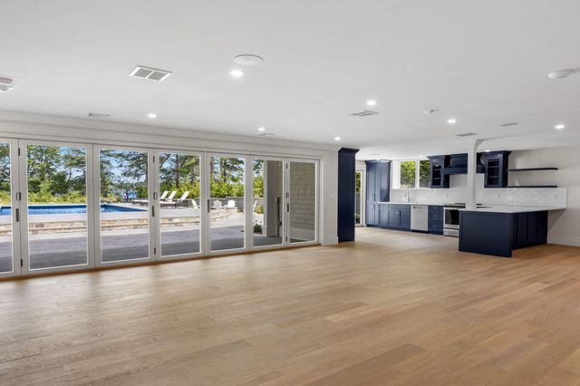 26 Wheeler Road, Mashpee, MA 02649