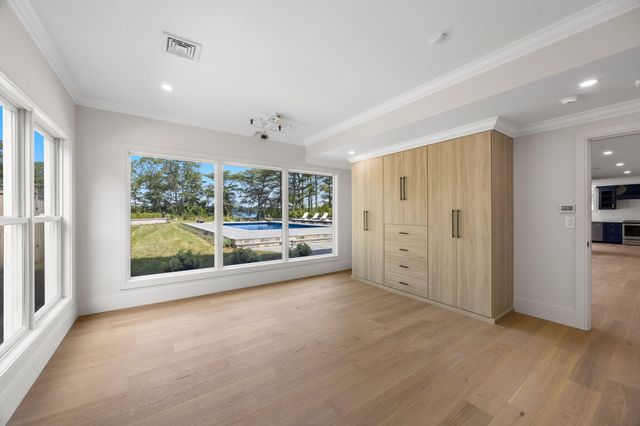 26 Wheeler Road, Mashpee, MA 02649