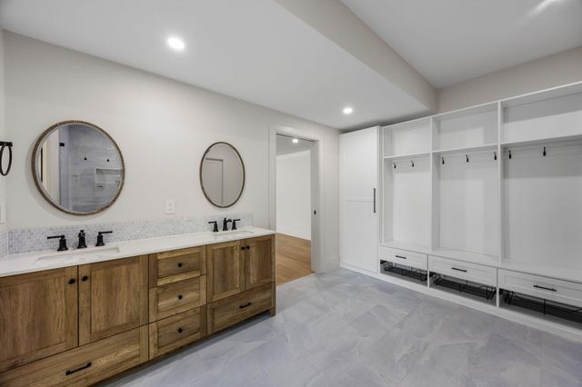 26 Wheeler Road, Mashpee, MA 02649