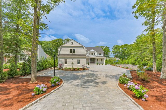 26 Wheeler Road, Mashpee, MA 02649