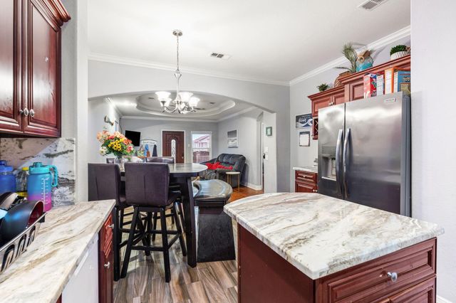 2217 Grover Avenue, Galveston, TX 77551