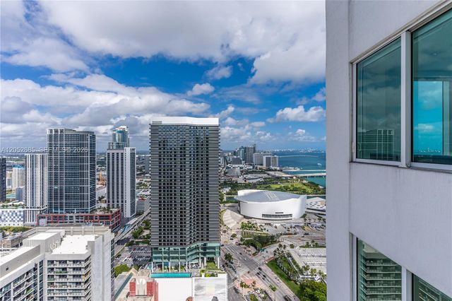 244 Biscayne Boulevard 4708, Miami, FL 33132