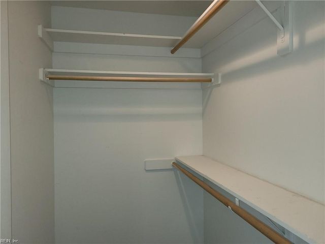 628 Redgate Ave Apt A, Norfolk, VA 23507