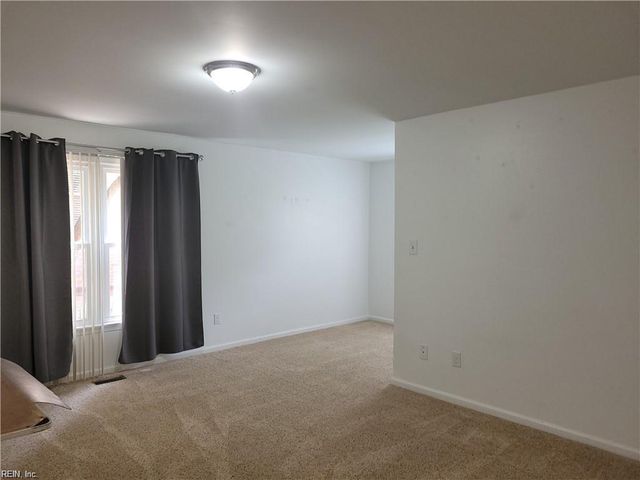 628 Redgate Ave Apt A, Norfolk, VA 23507