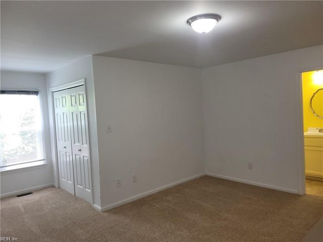 628 Redgate Ave Apt A, Norfolk, VA 23507
