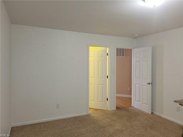 628 Redgate Ave Apt A, Norfolk, VA 23507