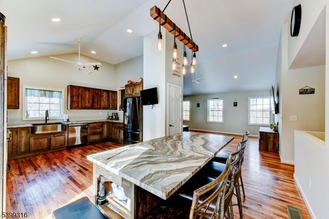 149 Maple Rd, Franklin Boro, NJ 07416