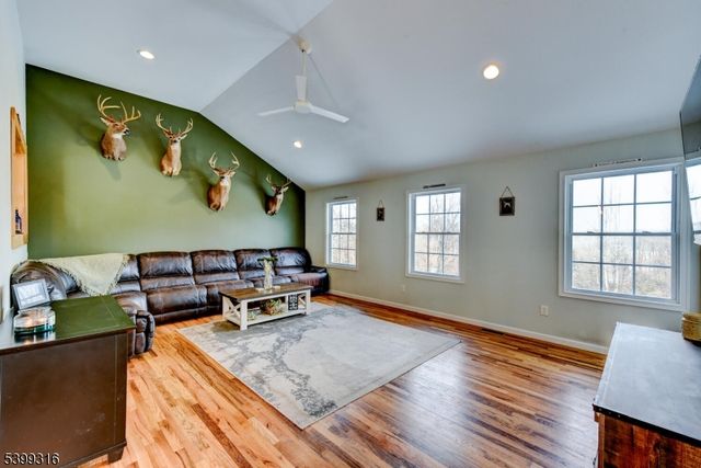 149 Maple Rd, Franklin Boro, NJ 07416