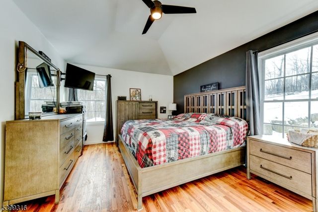 149 Maple Rd, Franklin Boro, NJ 07416