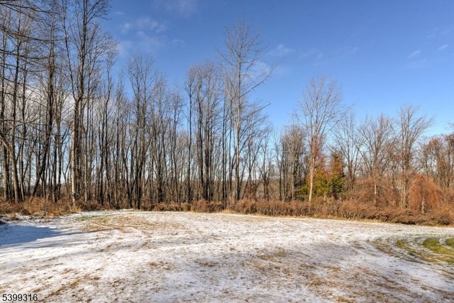 149 Maple Rd, Franklin Boro, NJ 07416