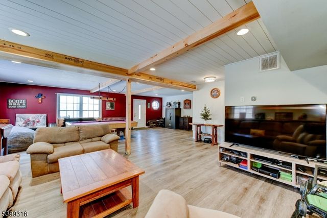 149 Maple Rd, Franklin Boro, NJ 07416