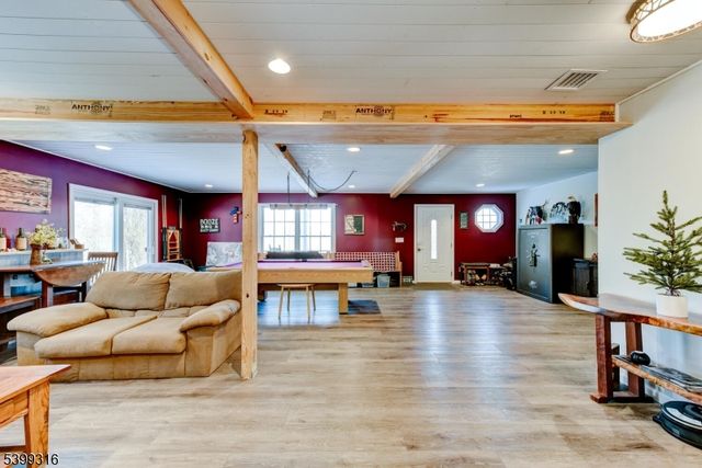 149 Maple Rd, Franklin Boro, NJ 07416