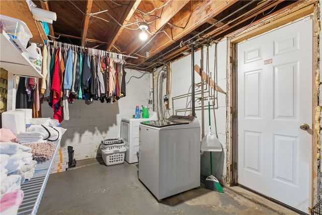 1630 Old Brodhead Rd, Center Twp, PA 15061