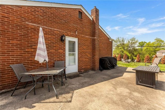 1630 Old Brodhead Rd, Center Twp, PA 15061