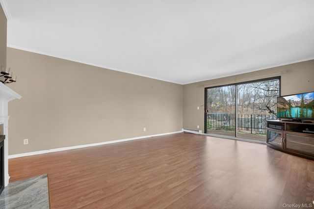 7 Briarcliff Drive S 13, Ossining, NY 10562