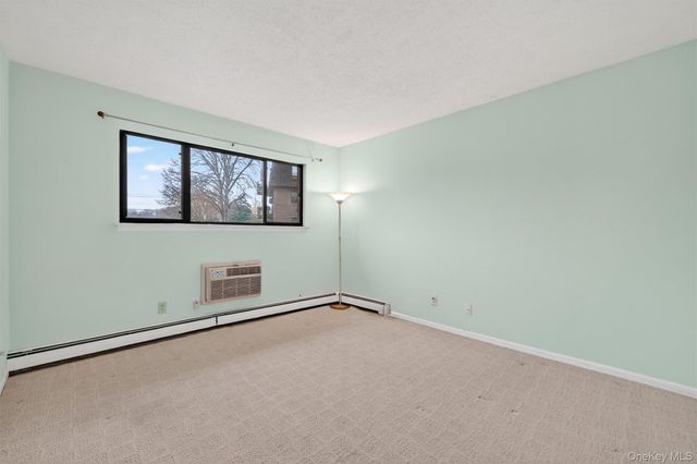 7 Briarcliff Drive S 13, Ossining, NY 10562