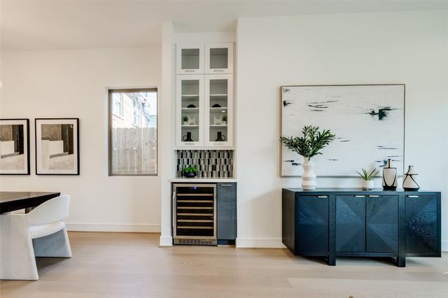 2630 Peckham Street, Houston, TX 77098