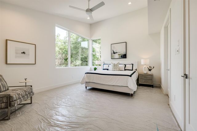 2630 Peckham Street, Houston, TX 77098