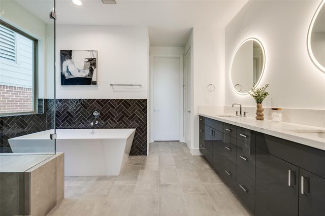 2630 Peckham Street, Houston, TX 77098
