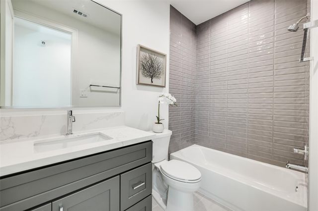 2630 Peckham Street, Houston, TX 77098
