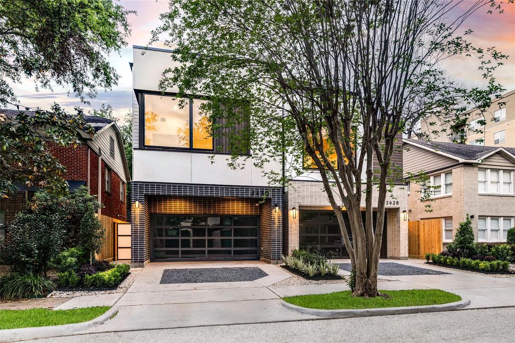 2630 Peckham Street, Houston, TX 77098