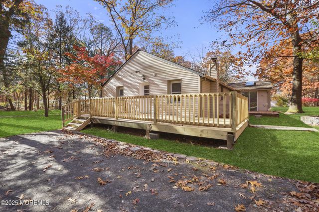 31 Rappleyea Road, Howell, NJ 07731