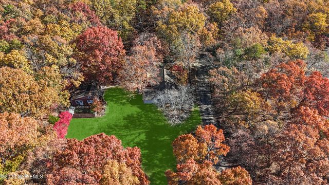 31 Rappleyea Road, Howell, NJ 07731