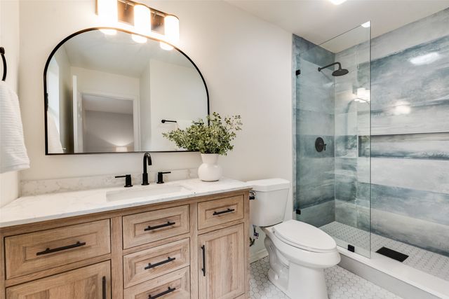 305 Lively Hill, Mckinney, TX 75069