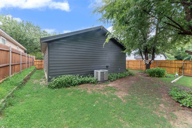 305 Lively Hill, Mckinney, TX 75069