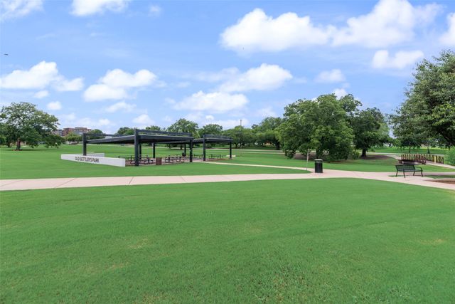 305 Lively Hill, Mckinney, TX 75069
