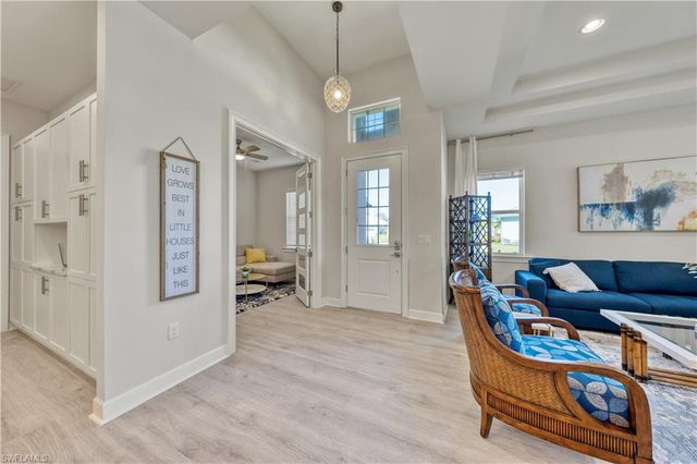 6421 Carnival RD, Naples, FL 34113