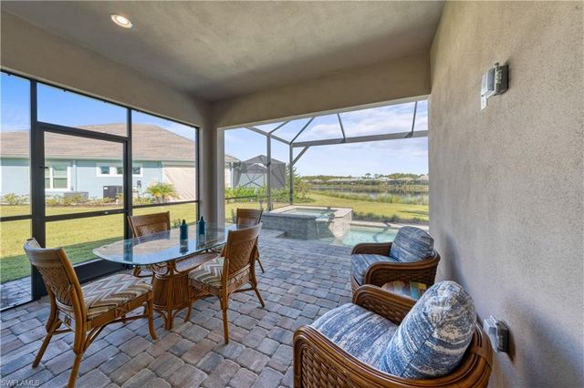 6421 Carnival RD, Naples, FL 34113