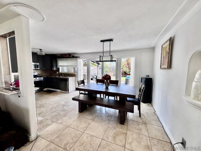 10979 Salinas way, San Diego, CA 92126