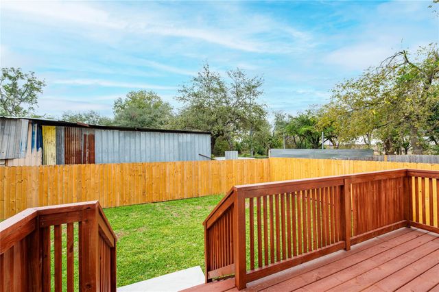 7709 Avenue L, Houston, TX 77012