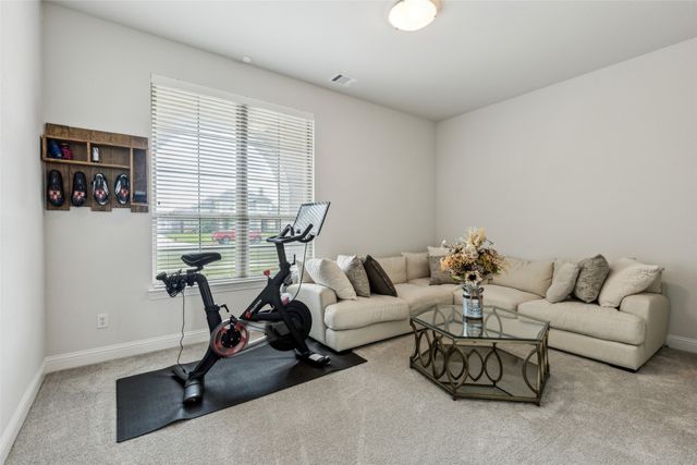 671 Cimarron Meadows Drive, Waxahachie, TX 75167