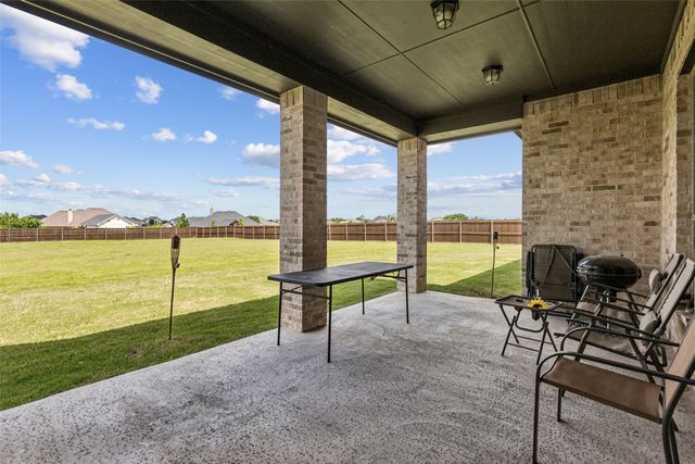 671 Cimarron Meadows Drive, Waxahachie, TX 75167