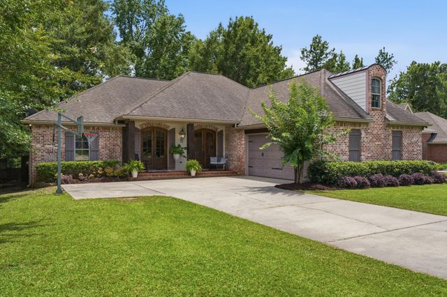 15 W Donnington, Hattiesburg, MS 39402