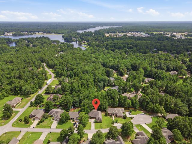 15 W Donnington, Hattiesburg, MS 39402