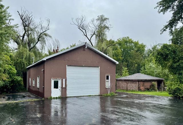 13452 W Chicago Bloomington Trail, Homer Glen, IL 60491