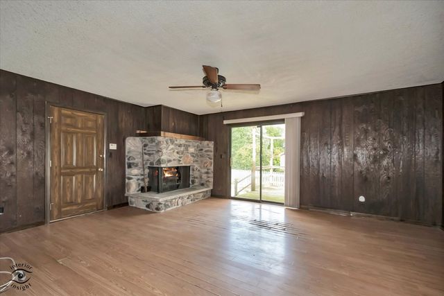 13452 W Chicago Bloomington Trail, Homer Glen, IL 60491