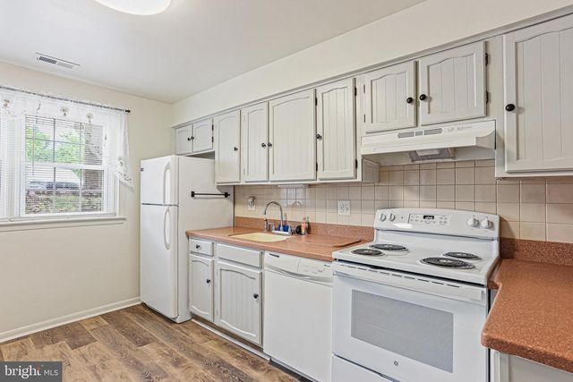 10 KETTLE CT #7-6F, Windsor Mill, MD 21244