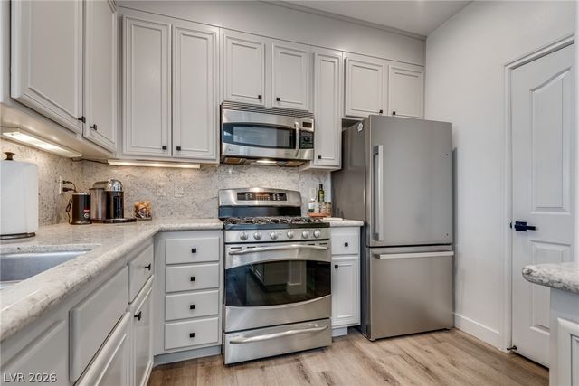 1000 Coatbridge Street, Las Vegas, NV 89145