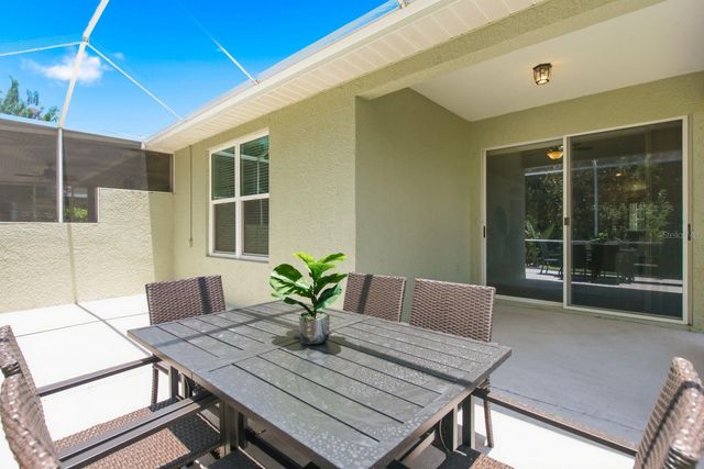 9811 GINGERWOOD DRIVE, Tampa, FL 33626