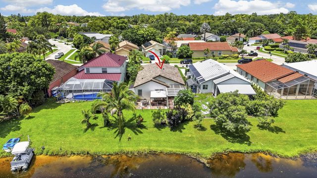 716 LAKE WELLINGTON Drive, Wellington, FL 33414
