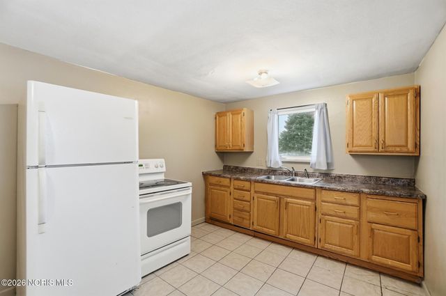 719 Davis Street, Findlay, OH 45840