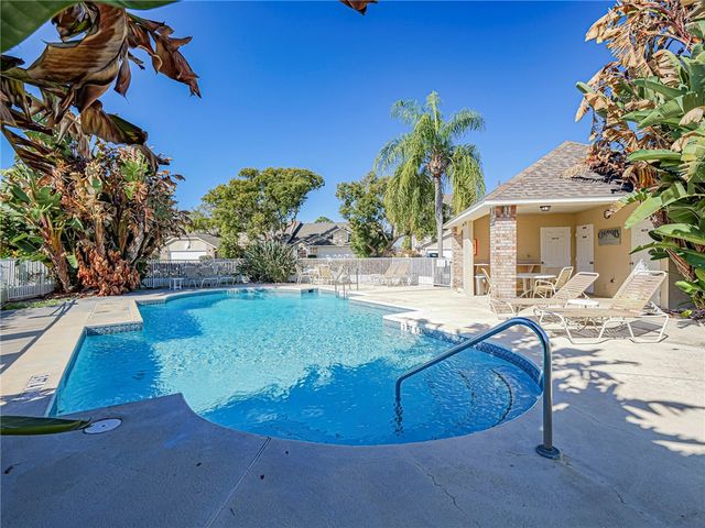 452 Prestwick Court, Melbourne, FL 32940