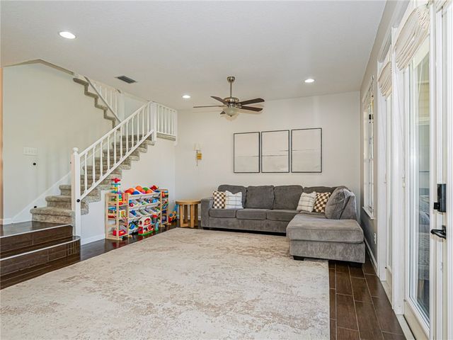 452 Prestwick Court, Melbourne, FL 32940